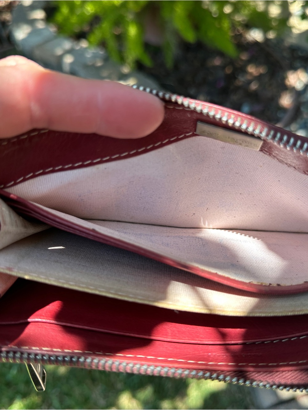 Marc Jacobs Burgundy Leather Wallet Clutch with Front Pockets - Picture 8 of 13